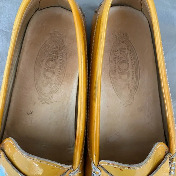 TODS Penny Loafers Womens Junior Size‎ 3.5 US 35 EUR Patent Leather Flat Shoes - Picture 7 of 13